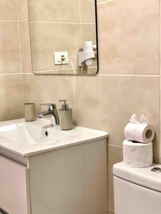 Lovely Apartment Near The Beach With Pool & Wifi Caleta De Fuste Esterno foto