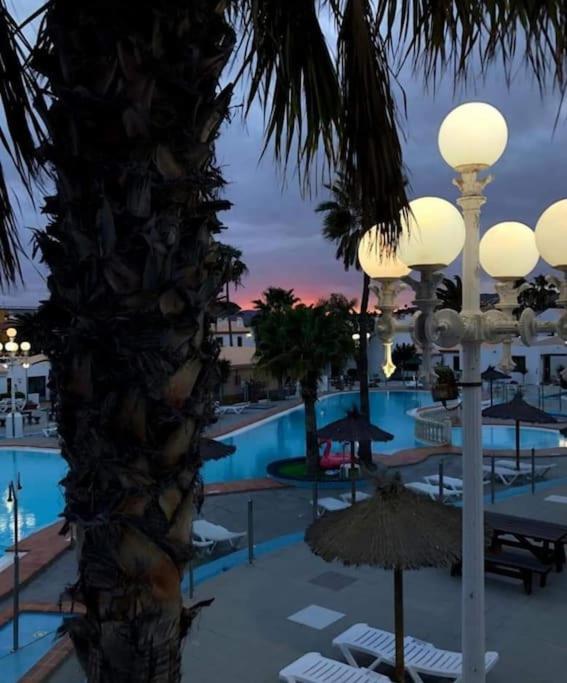 Lovely Apartment Near The Beach With Pool & Wifi Caleta De Fuste Esterno foto